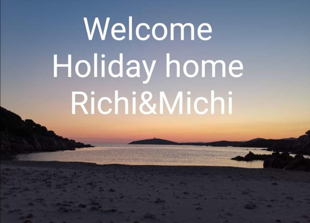 Casa Vacanze Richi&Michi Chia Villa Ngoại thất bức ảnh