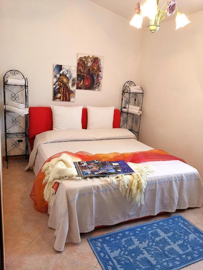 Casa Vacanze Richi&Michi Chia Villa Ngoại thất bức ảnh